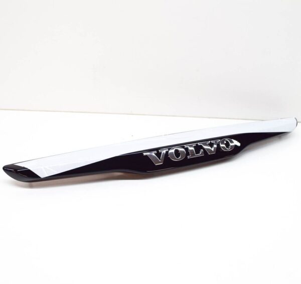 NEW GENUINE Volvo C30 Tailgate Handle 30657234 - Image 6