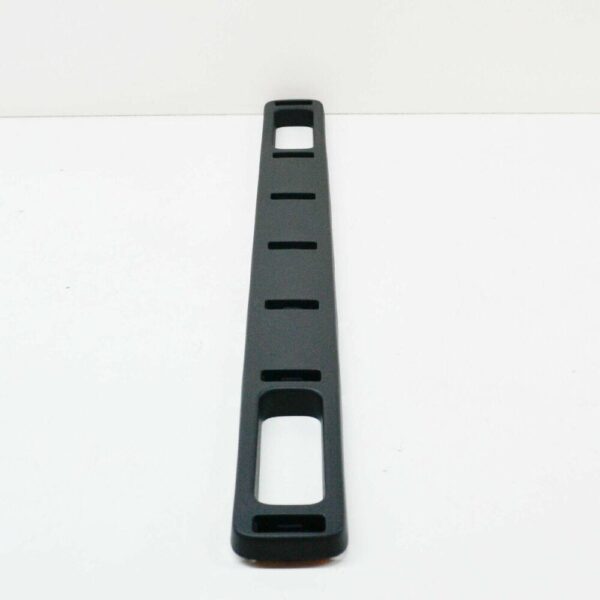 Volvo XC70 MK2 Original 30681835 Hook Mounting Panels - Image 5