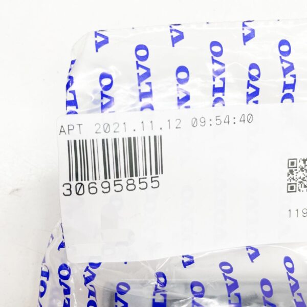 Volvo V50 Front Radiator Grille Emblem 30695855 NEW GENUINE - Image 6
