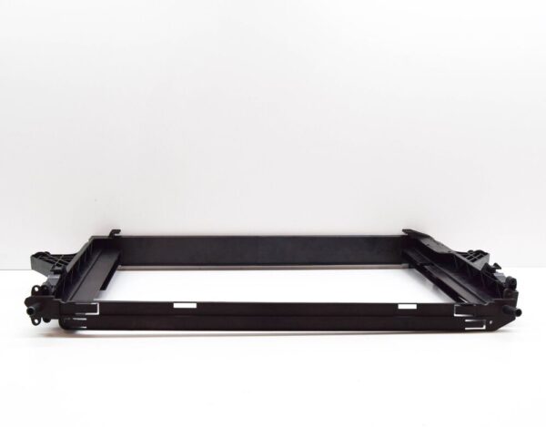 Volvo V50 Radiator Frame Bracket 30714063 NEW GENUINE - Image 3