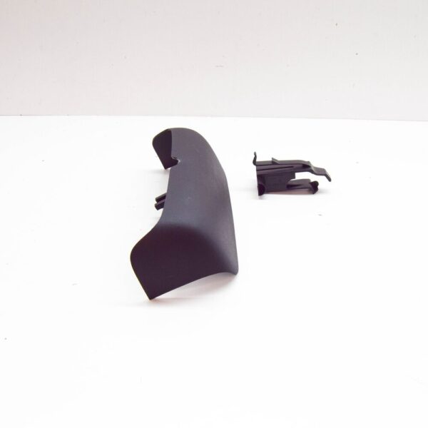 VOLVO S80 MK2 DETACHABLE TOWBAR BUMPER COVER 30716975 NEW GENUINE - Image 3