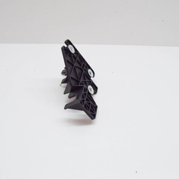 Volvo C30 Gear Selector Passenger Compartment Bracket 30735568 NEW GENUINE - Image 3