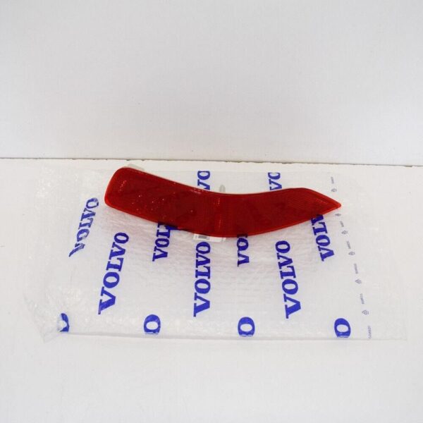Volvo XC70 Mk3 Right Rear Bumper Original Reflector 30744512 - Image 5