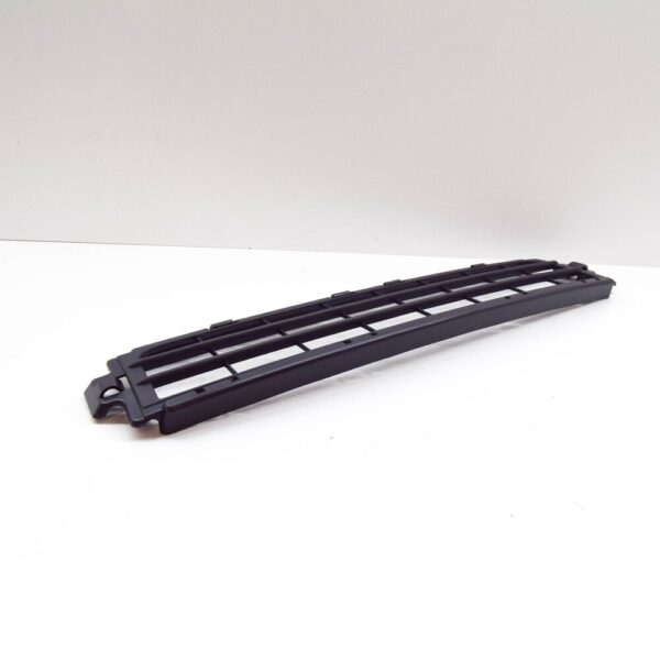Volvo S40 MK2 Front Bumper Lower Grill 30744911 NEW GENUINE - Image 3