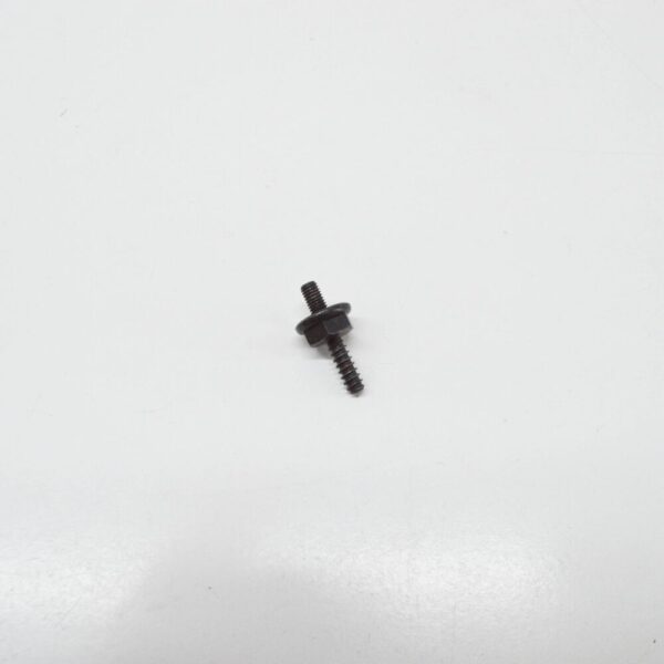 VOLVO XC40 Engine Cover Stud 30746637 NEW