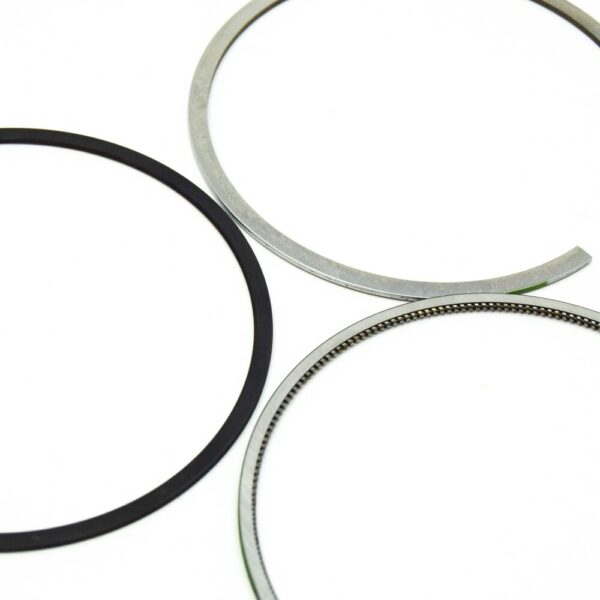 VOLVO S40 MK2 PISTON RING SET 30750667 NEW GENUINE - Image 6