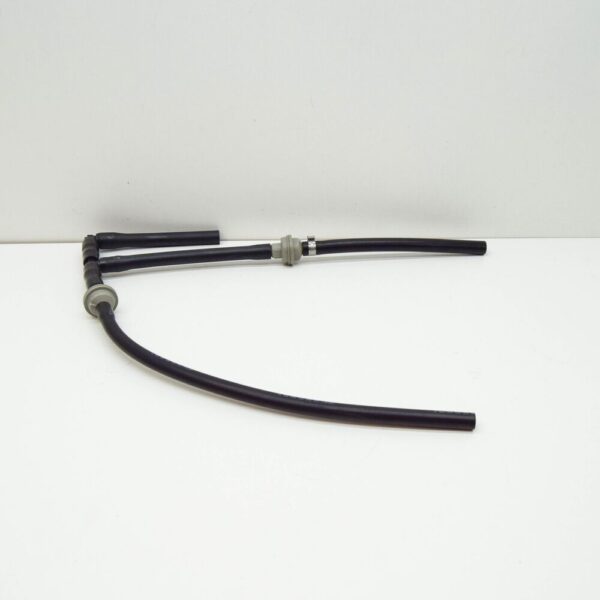 Volvo V70 MK2 Evaporative Emission Hose 30757307 NEW - Image 3