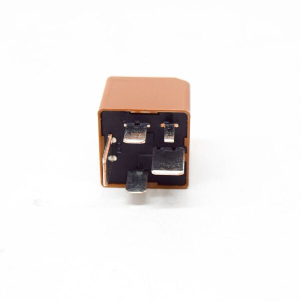 VOLVO V70 MK3 GLOW PLUG SYSTEM RELAY 30765036 NEW GENUINE - Image 3