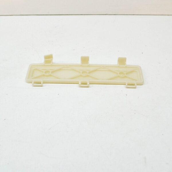 VOLVO XC60 AIR FILTER COVER 30767026 NEW GENUINE - Image 3