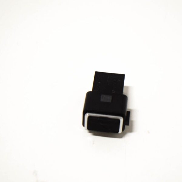 VOLVO XC70 MK2 USB AUX Jack 30775252 NEW GENUINE - Image 5