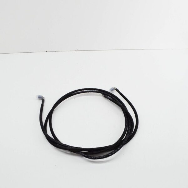 Volvo XC60 Headlight Washing-Water Pants 30784726 NEW GENUINE - Image 3