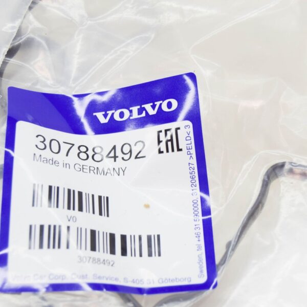 Volvo XC70 MK2 engine oil filter housing gasket 30788492 new - Image 6