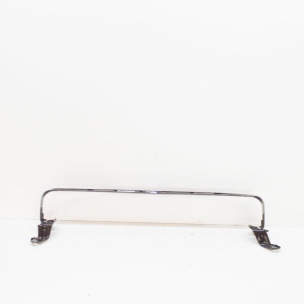 Volvo V50 Radiator Lower Bracket Holder 30792611 NEW GENUINE - Image 3