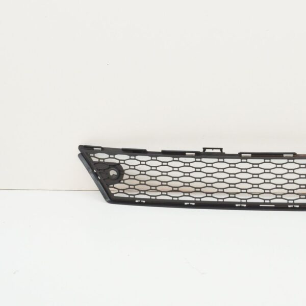 VOLVO XC70 MK2 RADIATOR GRILLE 30796475 NEW GENUINE - Image 5