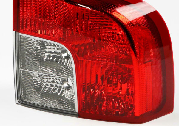 Volvo XC90 MK1 rear lower right taillight 31213382 NEW REAL