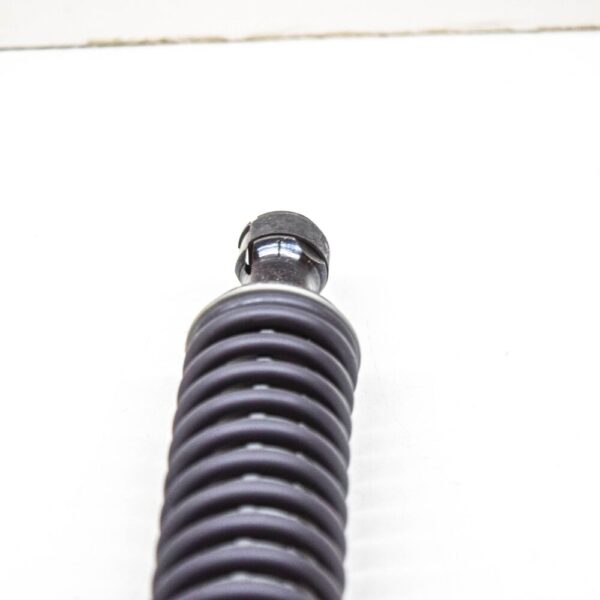 Volvo XC70 MK2 trunk lid gas spring 31217640 new - Image 3