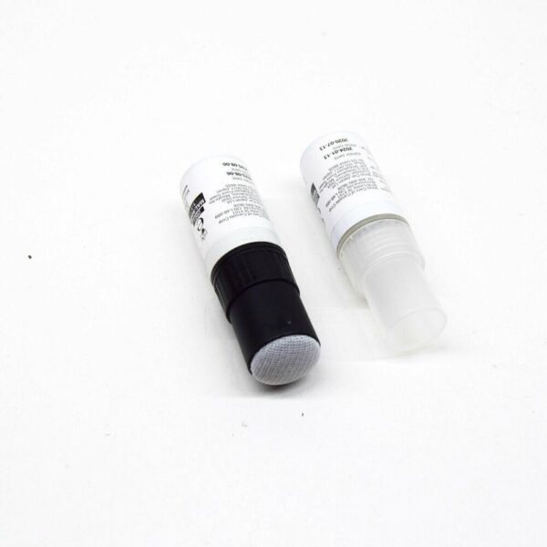 Volvo C30 Original Ice White Retouching Pen Set 31266542 - Image 6