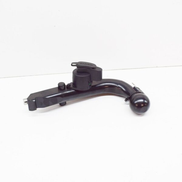 Volvo XC70 MK2 towing hook mechanism 31269329 NEW GENUINE