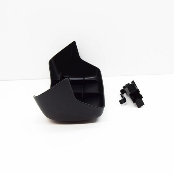 Volvo XC90 MK1 Bumper Towing Device Cover 31269566 NEW GENUINE - Image 3