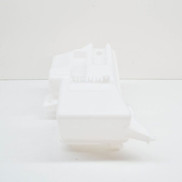 Volvo V40 hatchback windshield washer container 31276097 NEW REAL