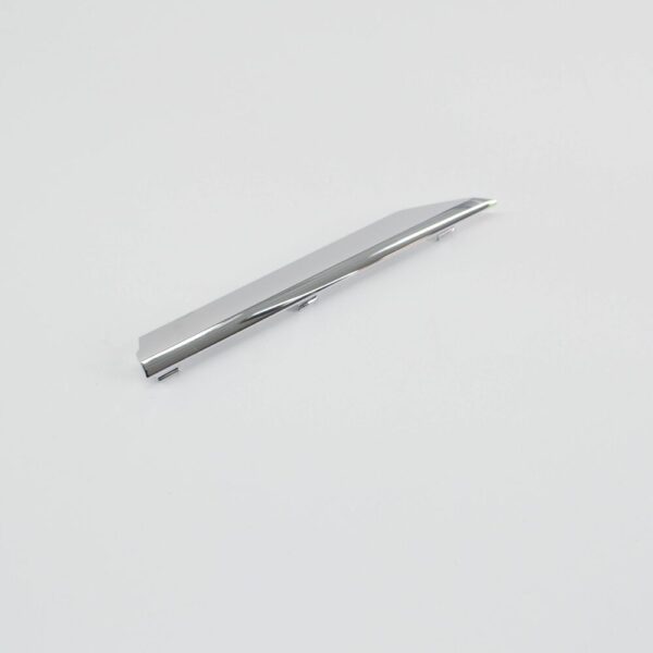VOLVO V60 Front Radiator Grill Trim Molding 31290596 NEW GENUINE - Image 3
