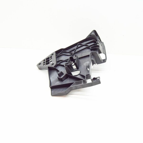 Volvo XC60 MK1 Front Right Door Lock Holder Bracket 31301170 NEW GENUINE - Image 6