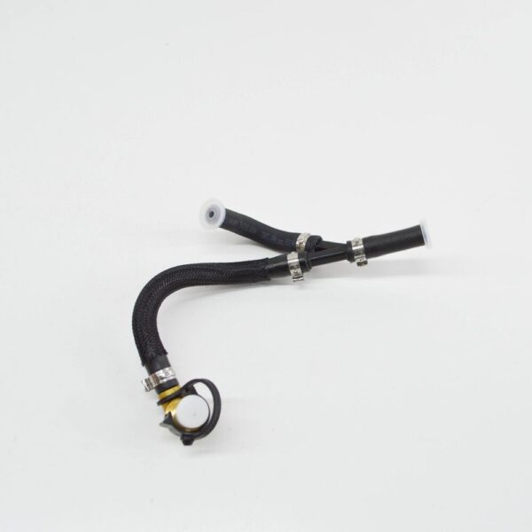 VOLVO V60 High Pressure Pump Fuel Hose 31303866 NEW GENUINE - Image 3