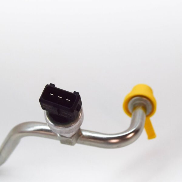 Volvo XC60 Air Conditioner Compressor Pipe 31315115 NEW GENUINE - Image 5