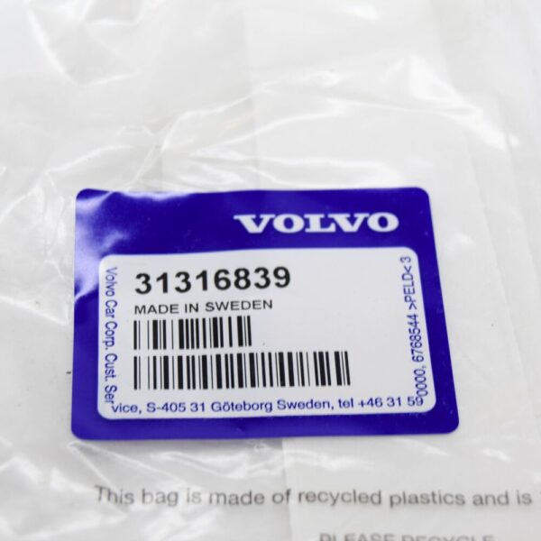 Volvo V60 MK1 wheel arch protective belt front left 31316839, original part - Image 6