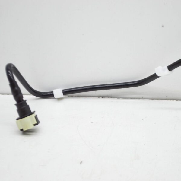 Volvo V60 MK1 Fuel Supply Line 31321025 NEW ORIGINAL - Image 5