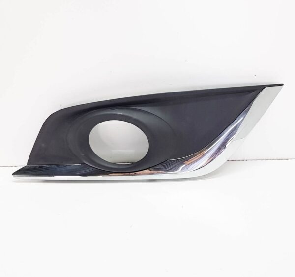 Volvo C70 MK2 Front Left Fog Lamp Bezel 31323592 NEW GENUINE