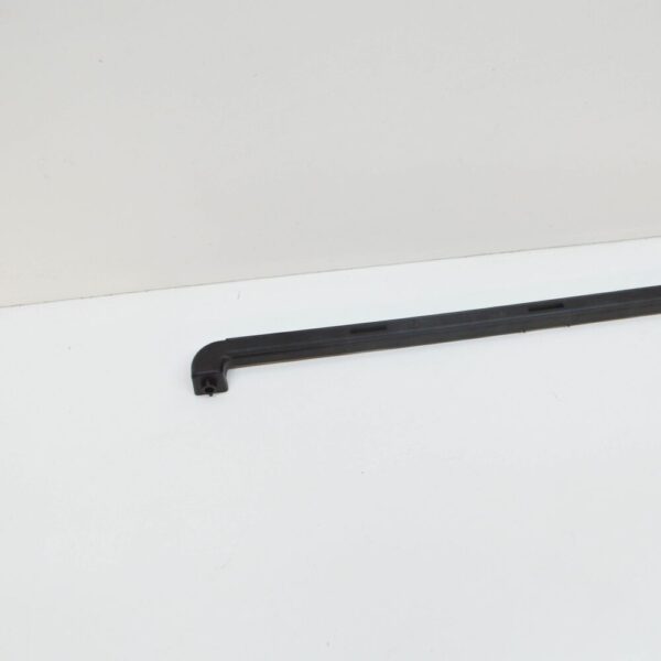 Volvo V40 Hatchback Front Section Bracket 31323745 NEW GENUINE - Image 3