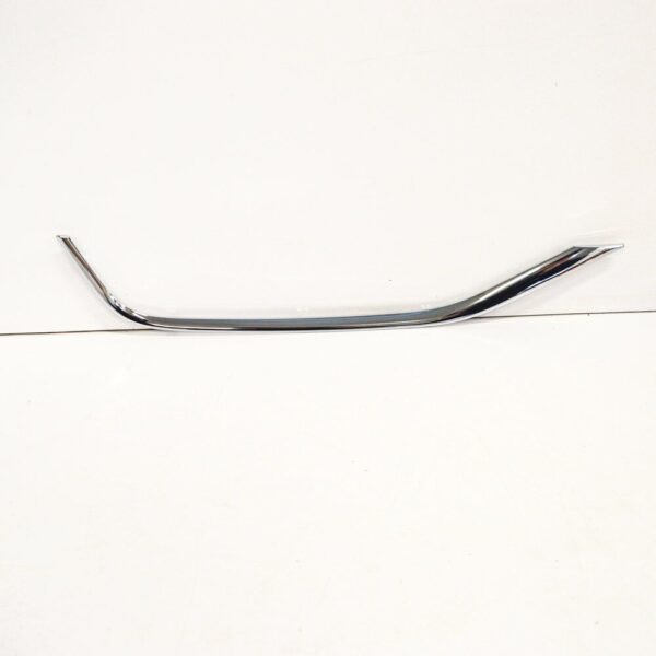 Volvo S60 MK2 front bumper trim right 31323855 NEW REAL - Image 3