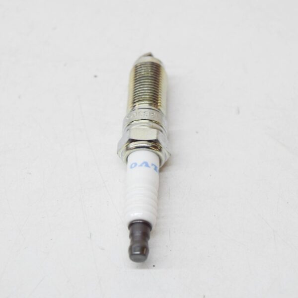 Volvo S80 MK2 spark plug set 31330450 new - Image 3