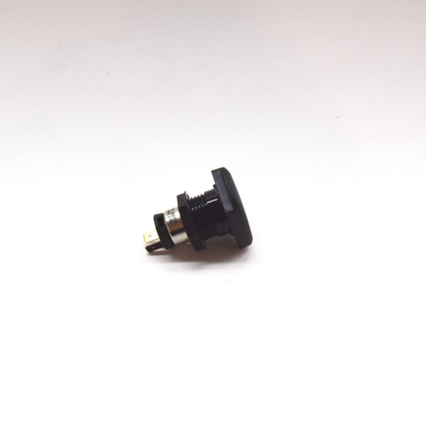 VOLVO XC40 Cargo Compartment 12 Volt Accessory Power Outlet 31346799 NEW GENUINE - Image 3