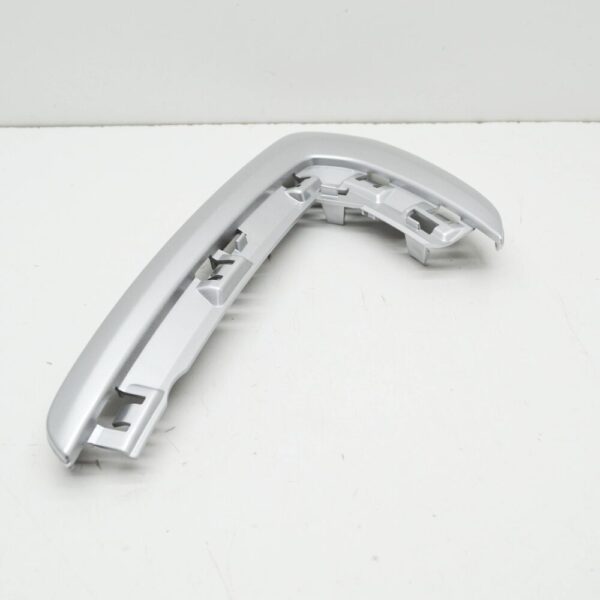 Volvo XC70 MK2 Front Bumper Right Radiator Grill Bezel 31353577 NEW REAL - Image 3