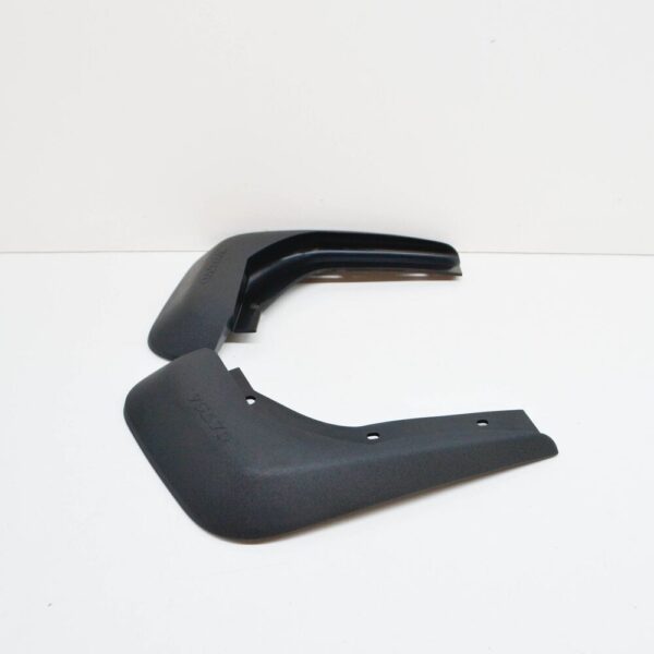Volvo V60 Rear Mudflaps Set 31359685 New Genuine - Image 3