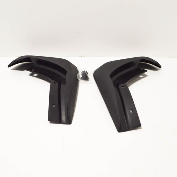 VOLVO S60 MK2 REAR MUDFLAPS SET 31359695 NEW GENUINE - Image 3