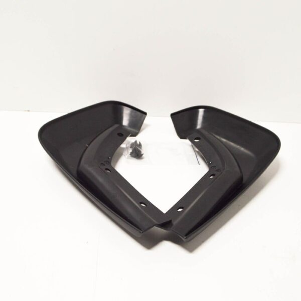 VOLVO S60 MK2 REAR MUDFLAPS SET 31359695 NEW GENUINE - Image 6