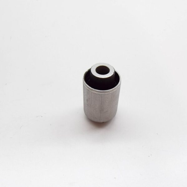 Volvo XC90 II MK2 Front Axle Lower Control Arm Bushing 31360646 NEW GENUINE - Image 3