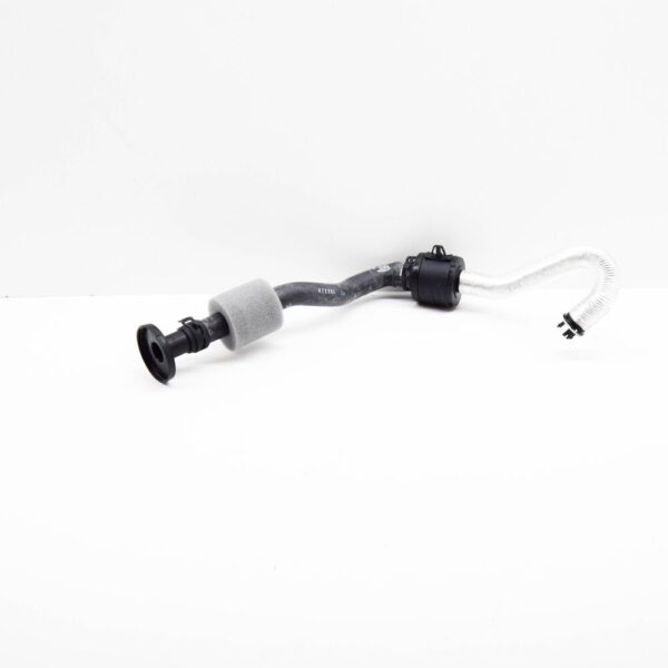 Volvo V60 MK1 fuel powered auxiliary heating hose 31366033 NEW ORIGINAL