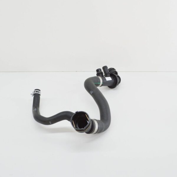 Volvo V40 Lower Cooler Hose 31368852 New - Image 3