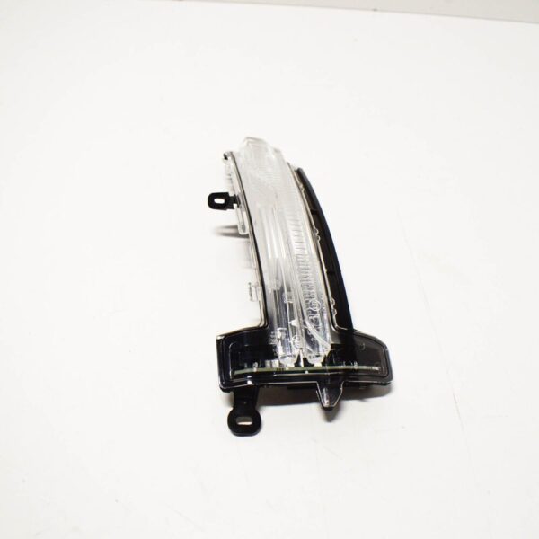 Volvo XC60 Front Left Door Mirror Turn Signal 31371878 NEW GENUINE - Image 3