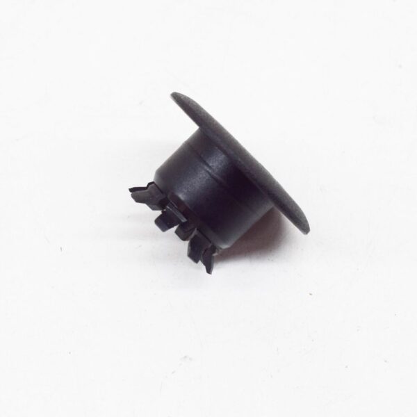 NEW GENUINE VOLVO XC60 MK1 Engine Cover Clip 31375248
