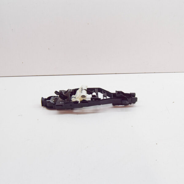 Volvo XC90 MK2 Front Left Exterior Door Handle Base Bracket 31378250 NEW GENUINE - Image 3