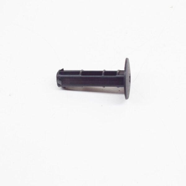 VOLVO XC90 MK2 ENGINE COVER CLIP 31380978 NEW GENUINE - Image 3