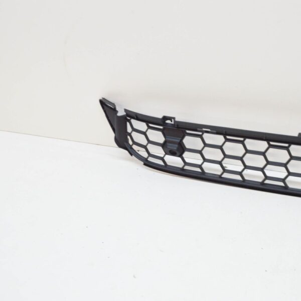 VOLVO S60 MK2 R-Design Front Bumper Lower Grill 31383657 NEW - Image 6
