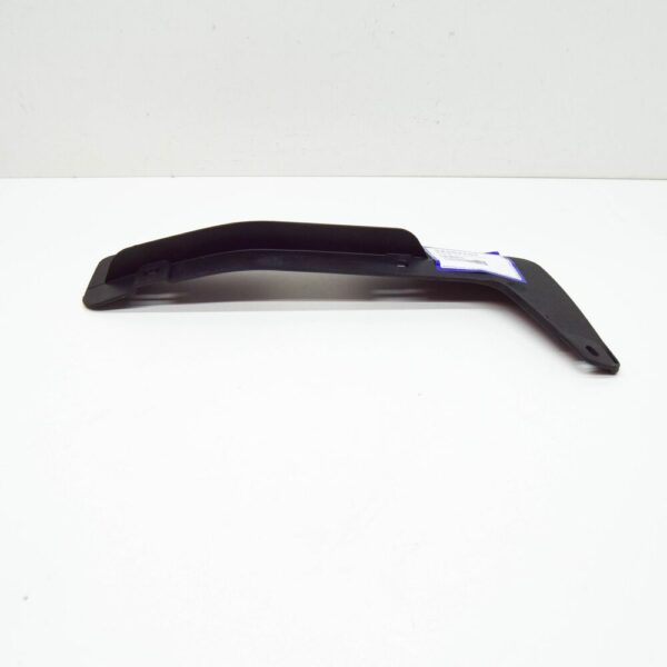 Volvo XC MK2 front left air deflector 32392708 NEW - Image 3