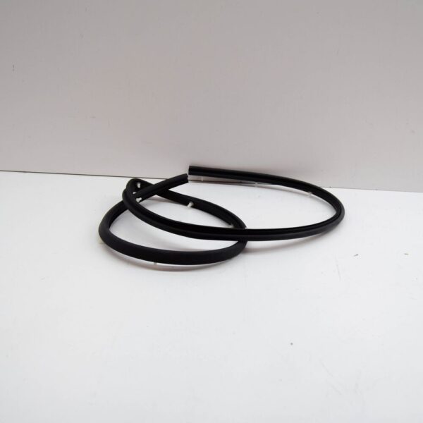 Volvo V90 II Rocker Panel Molding Seal 31386151 2021 NEW GENUINE - Image 3