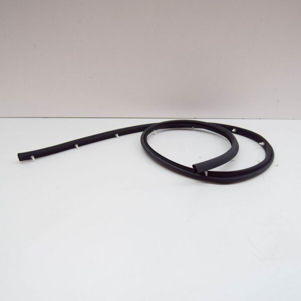 Volvo V90 II Rocker Panel Molding Seal 31386151 2021 NEW GENUINE - Image 5